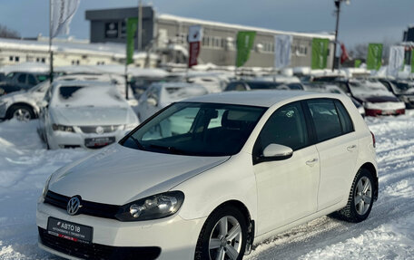 Volkswagen Golf VI, 2012 год, 999 000 рублей, 2 фотография
