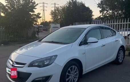 Opel Astra J, 2013 год, 1 100 000 рублей, 5 фотография