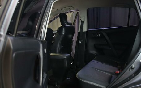 Toyota RAV4, 2014 год, 9 фотография