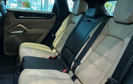 Porsche Cayenne III, 2026 год, 22 633 612 рублей, 7 фотография