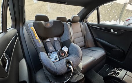 Mercedes-Benz C-Класс, 2013 год, 1 750 000 рублей, 23 фотография