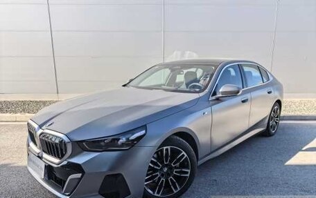 BMW 5 серия, 2024 год, 7 599 000 рублей, 1 фотография