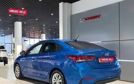 Hyundai Solaris II рестайлинг, 2017 год, 1 035 000 рублей, 2 фотография