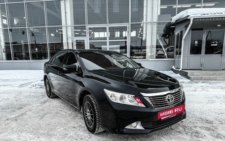 Toyota Camry, 2012 год, 1 600 000 рублей, 5 фотография