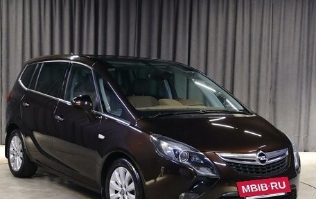 Opel Zafira C рестайлинг, 2012 год, 1 099 000 рублей, 3 фотография