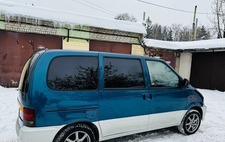 Nissan Serena I, 1999 год, 300 000 рублей, 2 фотография