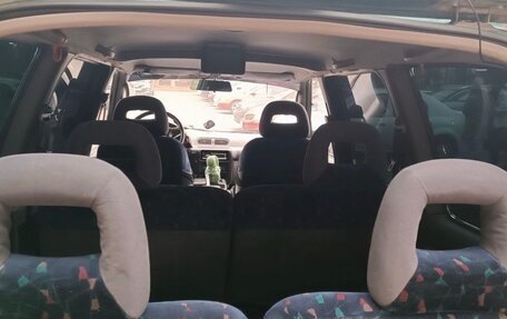 Nissan Serena I, 1999 год, 300 000 рублей, 9 фотография