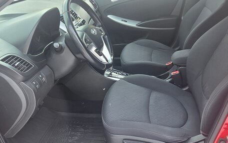 Hyundai Solaris II рестайлинг, 2012 год, 940 000 рублей, 12 фотография