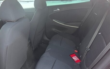 Hyundai Solaris II рестайлинг, 2012 год, 940 000 рублей, 13 фотография