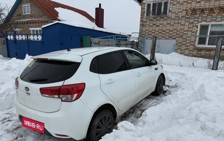 KIA Rio III рестайлинг, 2015 год, 490 000 рублей, 3 фотография