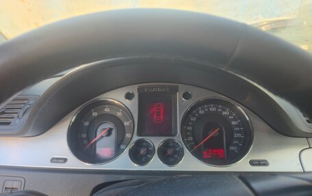 Volkswagen Passat B6, 2006 год, 380 000 рублей, 7 фотография