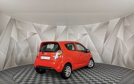 Chevrolet Spark III, 2012 год, 585 000 рублей, 2 фотография