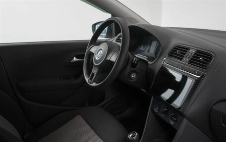 Volkswagen Polo VI (EU Market), 2010 год, 499 000 рублей, 9 фотография