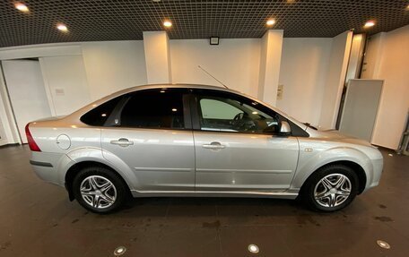 Ford Focus II рестайлинг, 2006 год, 385 000 рублей, 2 фотография