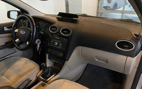 Ford Focus II рестайлинг, 2006 год, 385 000 рублей, 12 фотография