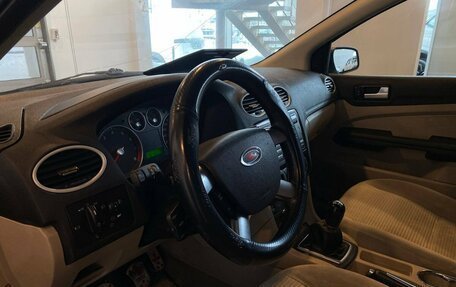 Ford Focus II рестайлинг, 2006 год, 385 000 рублей, 23 фотография