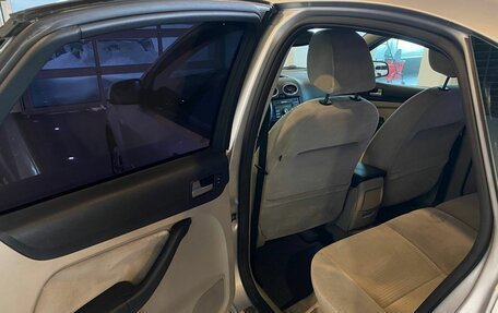 Ford Focus II рестайлинг, 2006 год, 385 000 рублей, 24 фотография