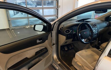 Ford Focus II рестайлинг, 2006 год, 385 000 рублей, 21 фотография