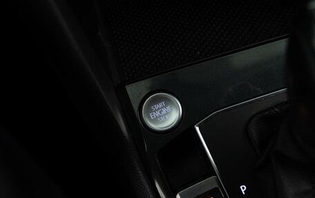 Volkswagen Tiguan II, 2017 год, 2 498 444 рублей, 20 фотография