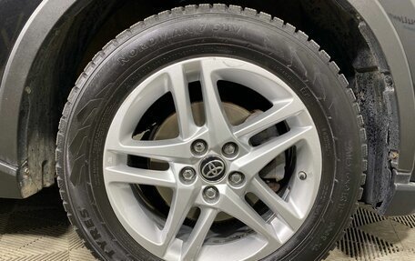 Toyota C-HR I рестайлинг, 2019 год, 2 397 000 рублей, 9 фотография