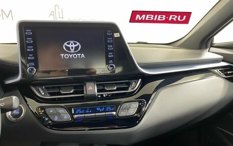 Toyota C-HR I рестайлинг, 2019 год, 2 397 000 рублей, 20 фотография