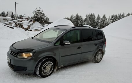 Volkswagen Touran III, 2012 год, 730 000 рублей, 6 фотография