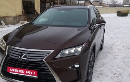 Lexus RX IV рестайлинг, 2018 год, 5 600 000 рублей, 10 фотография