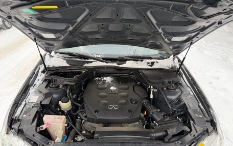 Infiniti FX I, 2003 год, 750 000 рублей, 7 фотография