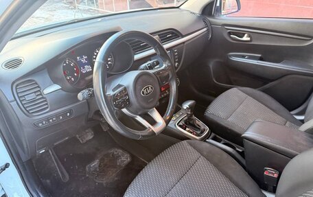 KIA Rio IV, 2018 год, 1 480 000 рублей, 8 фотография