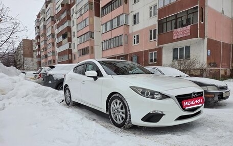 Mazda Axela, 2015 год, 1 270 000 рублей, 2 фотография