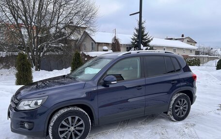 Volkswagen Tiguan I, 2016 год, 1 700 000 рублей, 2 фотография