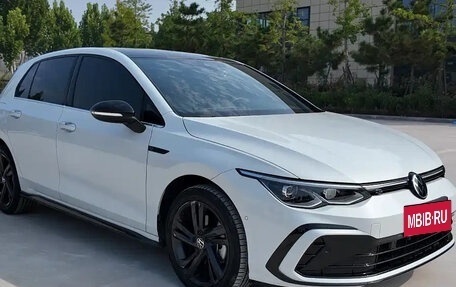 Volkswagen Golf VIII, 2022 год, 2 090 000 рублей, 3 фотография