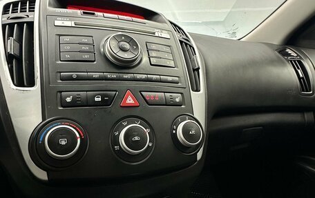 KIA cee'd I рестайлинг, 2011 год, 740 000 рублей, 15 фотография