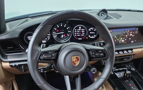 Porsche 911, 2023 год, 18 500 000 рублей, 6 фотография