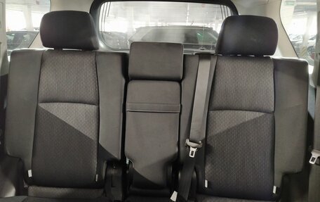 Toyota Land Cruiser Prado 150 рестайлинг 2, 2019 год, 3 780 000 рублей, 9 фотография