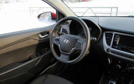 Hyundai Solaris II рестайлинг, 2021 год, 1 470 000 рублей, 13 фотография