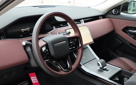 Land Rover Range Rover Evoque II, 2025 год, 6 150 000 рублей, 9 фотография