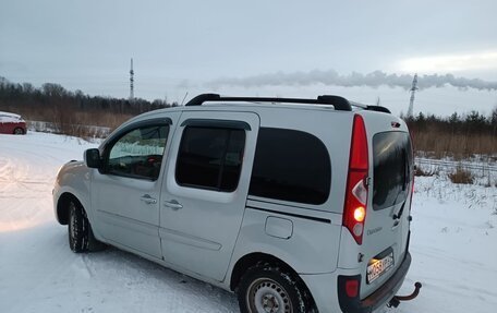 Renault Kangoo II рестайлинг, 2012 год, 700 000 рублей, 13 фотография