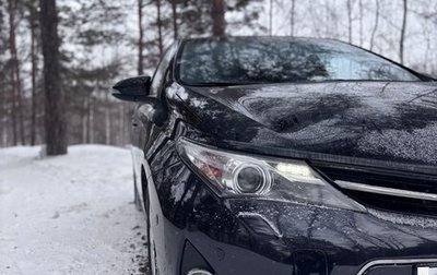 Toyota Auris II, 2013 год, 1 055 000 рублей, 1 фотография