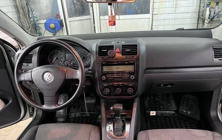 Volkswagen Jetta VI, 2009 год, 550 000 рублей, 4 фотография