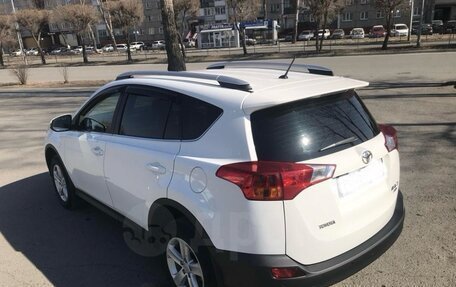 Toyota RAV4, 2014 год, 2 150 000 рублей, 3 фотография