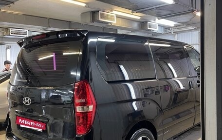 Hyundai Grand Starex Grand Starex I рестайлинг 2, 2012 год, 1 490 000 рублей, 5 фотография