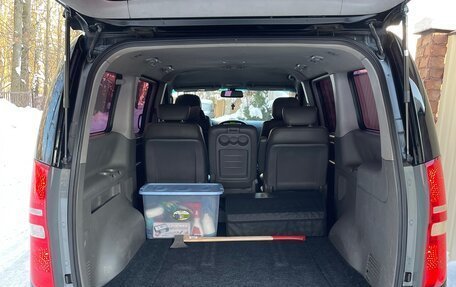 Hyundai Grand Starex Grand Starex I рестайлинг 2, 2012 год, 1 490 000 рублей, 27 фотография