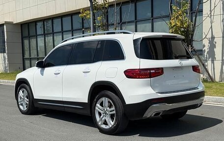 Mercedes-Benz GLB, 2022 год, 2 435 999 рублей, 4 фотография