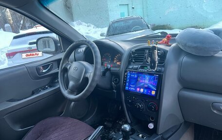 Hyundai Santa Fe III рестайлинг, 2003 год, 650 000 рублей, 23 фотография