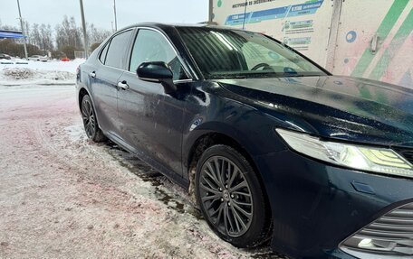 Toyota Camry, 2020 год, 2 600 000 рублей, 6 фотография