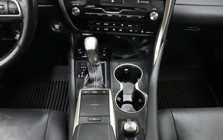 Lexus RX IV рестайлинг, 2020 год, 4 990 000 рублей, 19 фотография