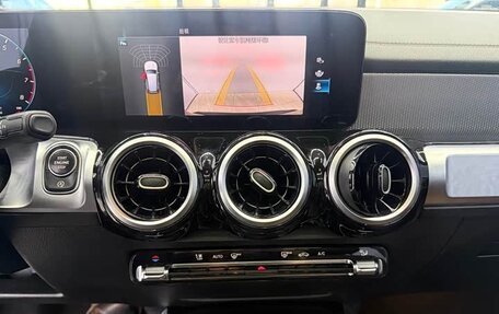 Mercedes-Benz GLB, 2021 год, 2 440 001 рублей, 9 фотография