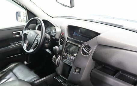 Honda Pilot III рестайлинг, 2014 год, 2 190 000 рублей, 10 фотография