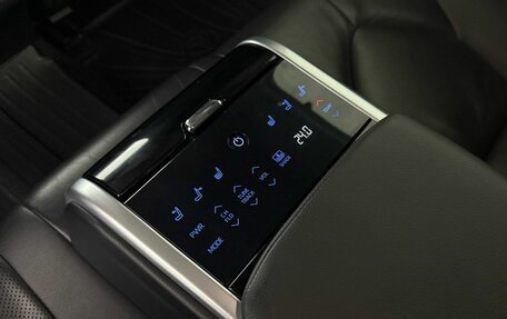 Toyota Camry, 2019 год, 2 850 000 рублей, 18 фотография